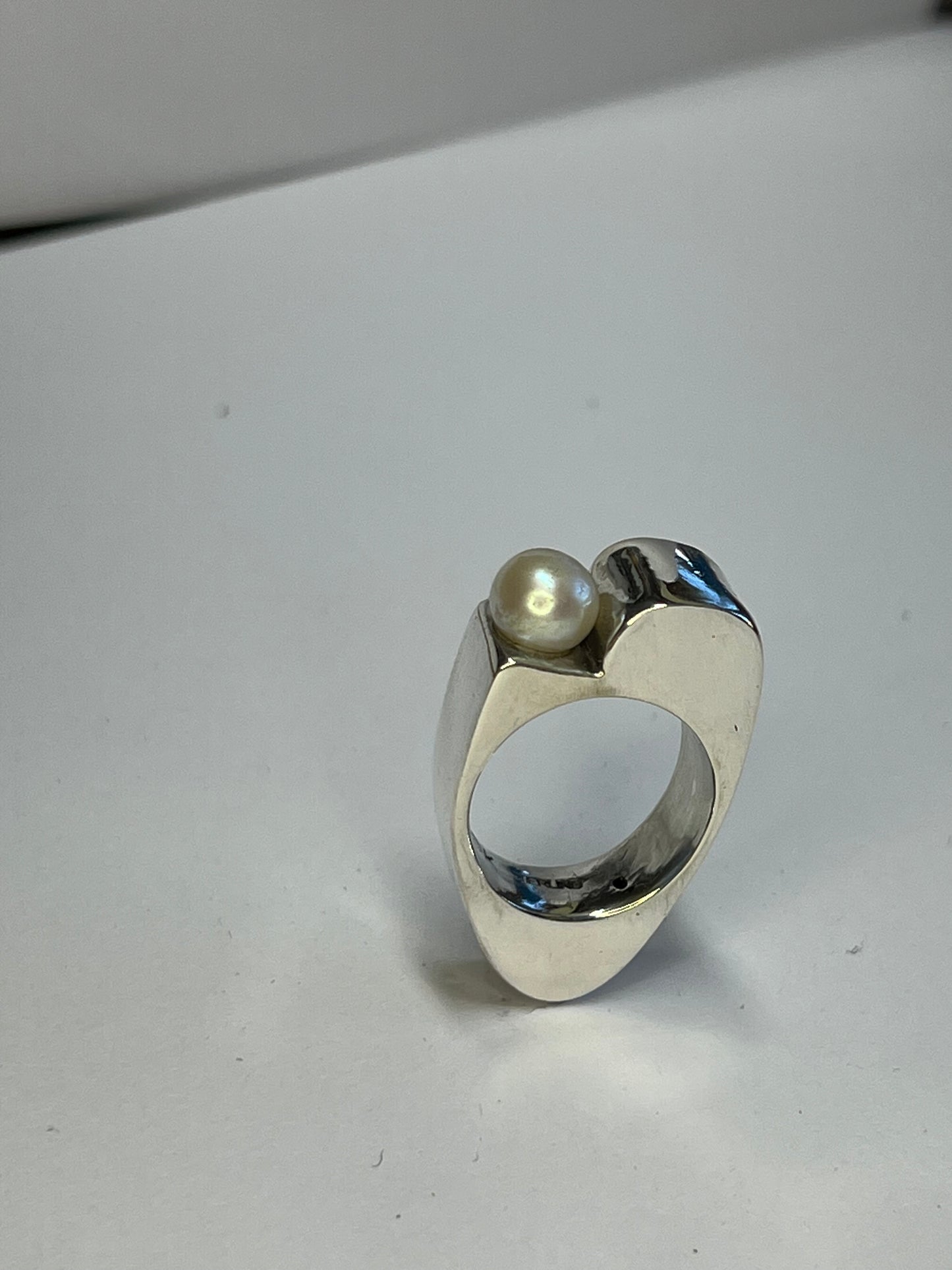 Sculptural Sterling Ring with Pearl size 6 1/2