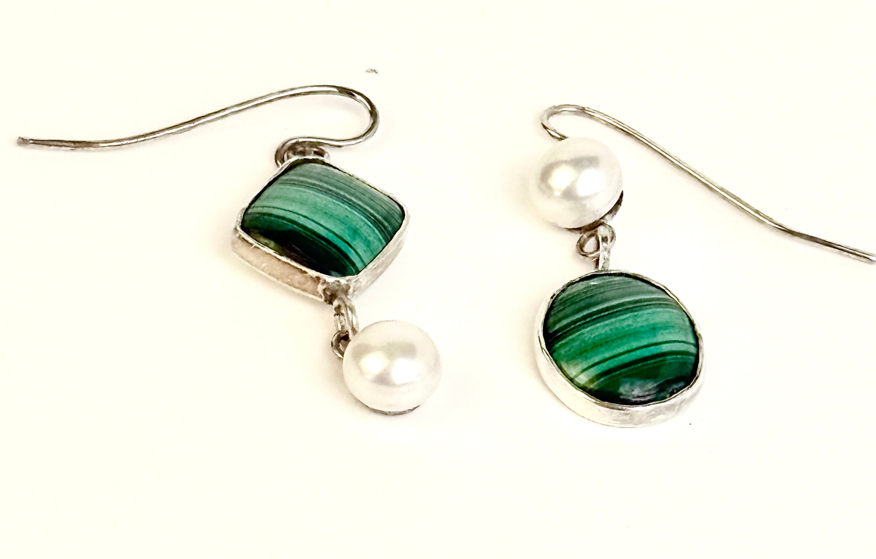 Pearl and Malachite asymmetrical earrings