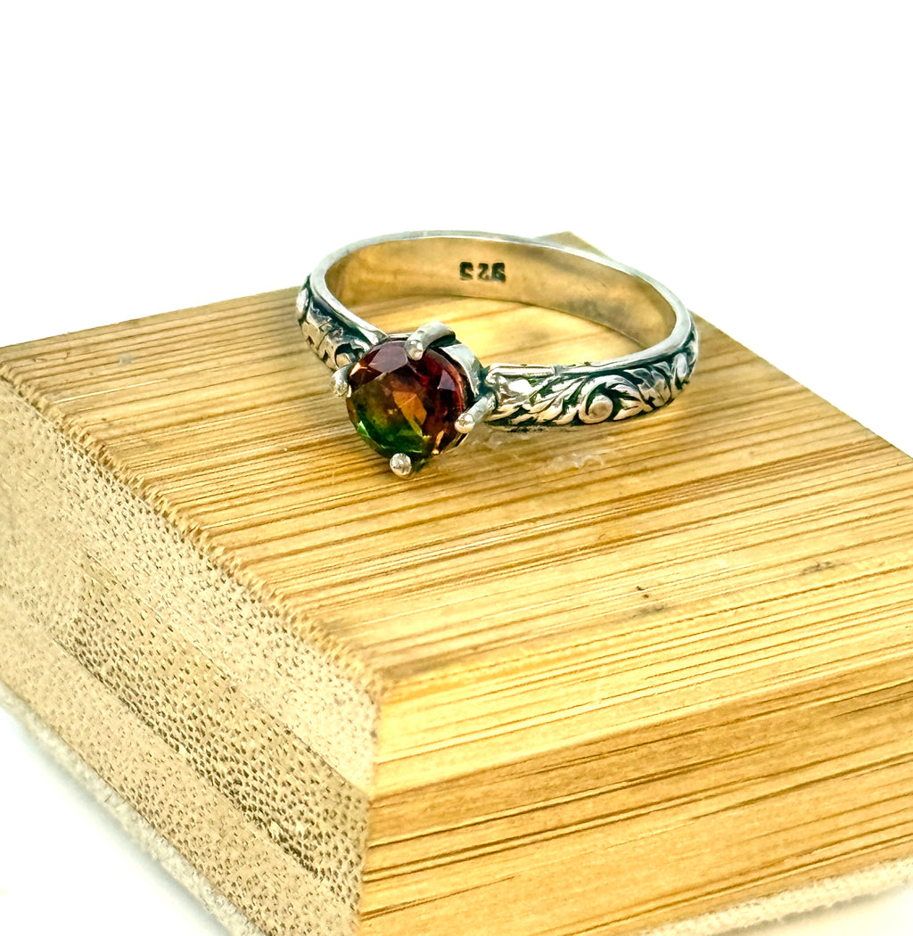 Watermelon Quartz Embossed Band Sterling Ring size 7