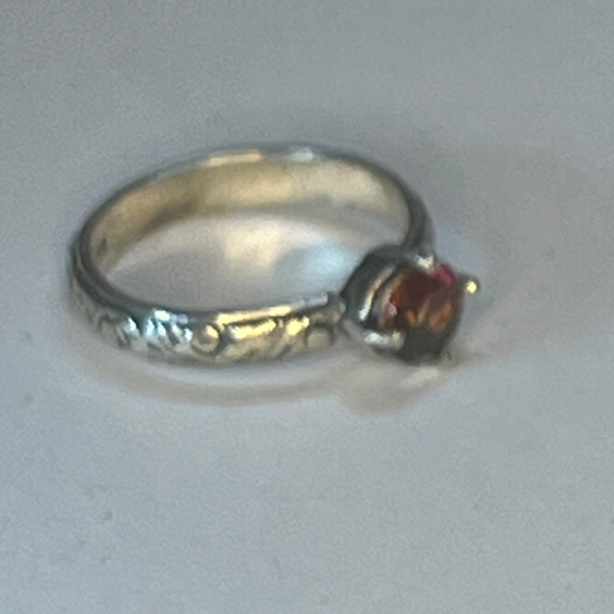 Watermelon Quartz Embossed Band Sterling Ring size 7